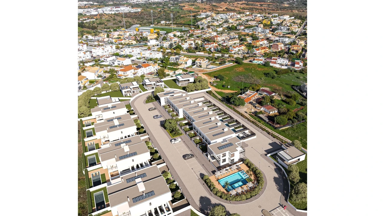 Terreno para Venda em Ferragudo Foto 2