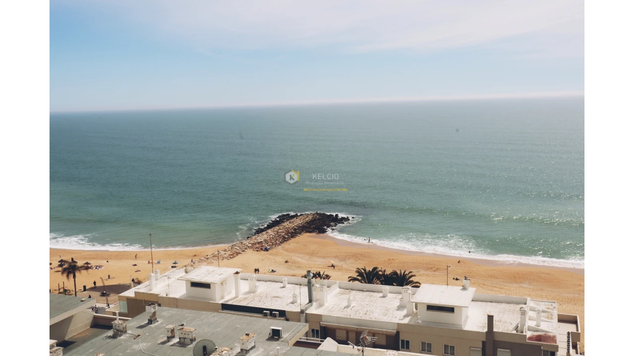 Apartamento T1 para Venda em Quarteira Foto 1