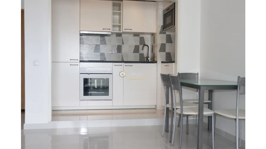 Apartamento T1 para Venda em Quarteira Foto 6