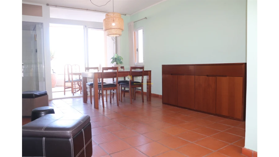 Apartamento T1 para Venda em Quarteira Foto 4