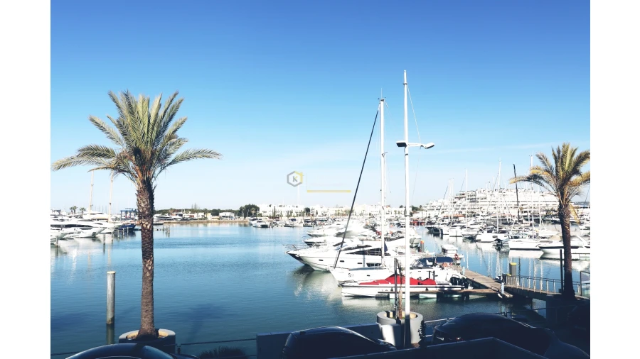 Apartamento T1 para Venda em Quarteira Foto 1