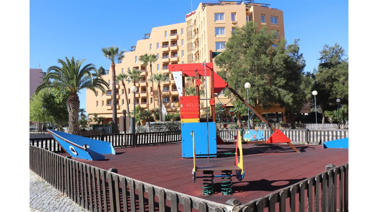 Apartamento T1 para Venda em Quarteira Foto 28