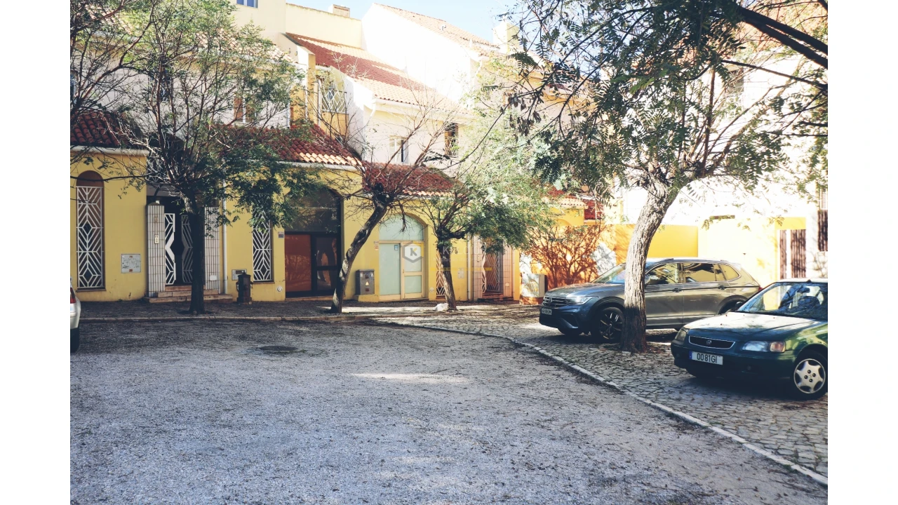 Apartamento T1 para Venda em Quarteira Foto 20