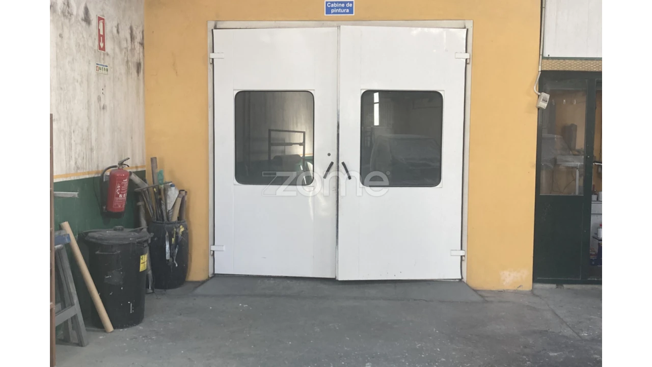 Terreno Comércio / Armazém para Venda em Mira Foto 4