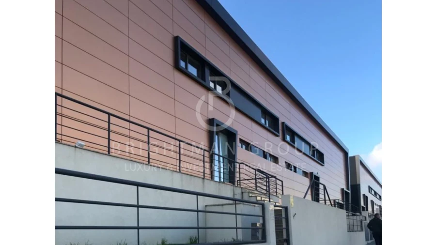 Armazém para Venda em Grijó e Sermonde Foto 19