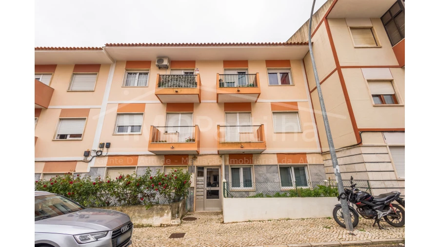 Apartamento T2 para Venda em Algés, Linda-A-Velha e Cruz Quebrada-Dafundo Foto 15