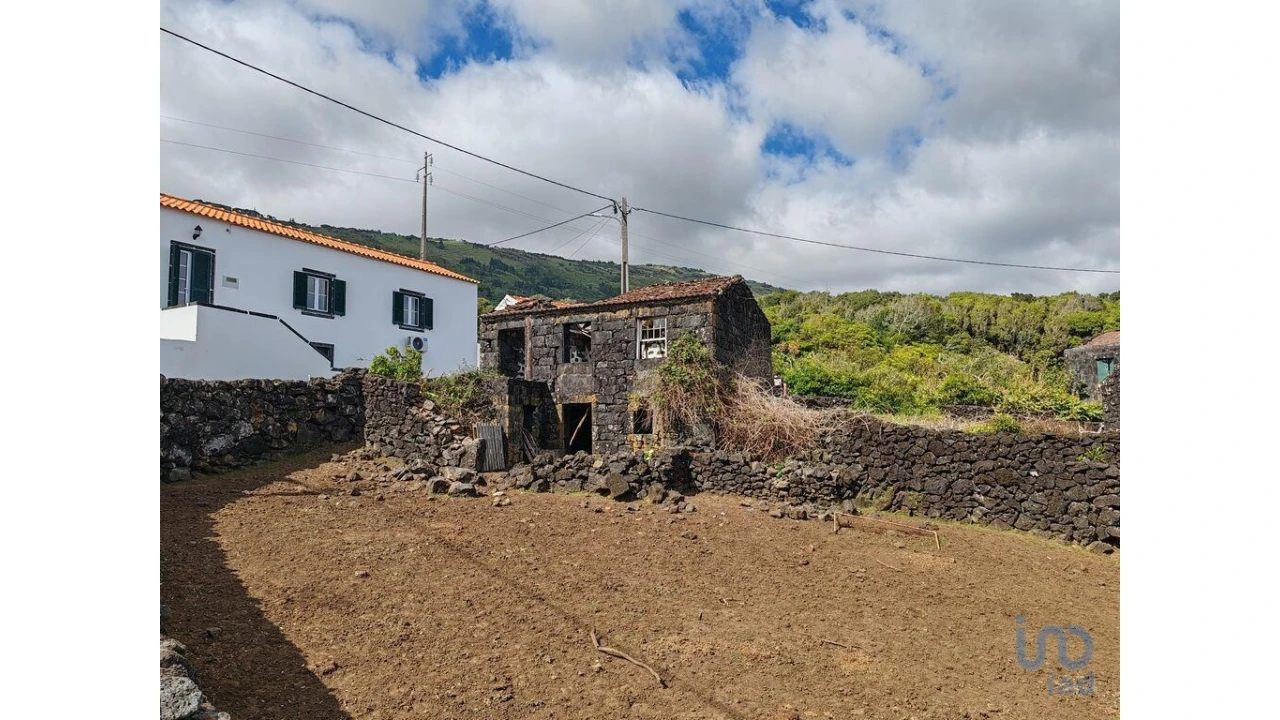 Moradia para Venda em Ribeiras Foto 13