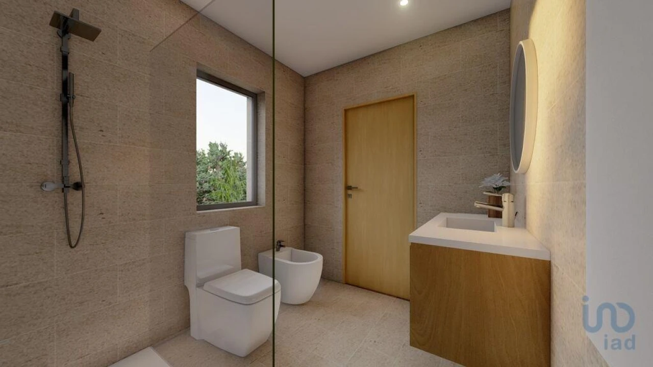 Moradia T2 para Venda em Lijo Foto 6