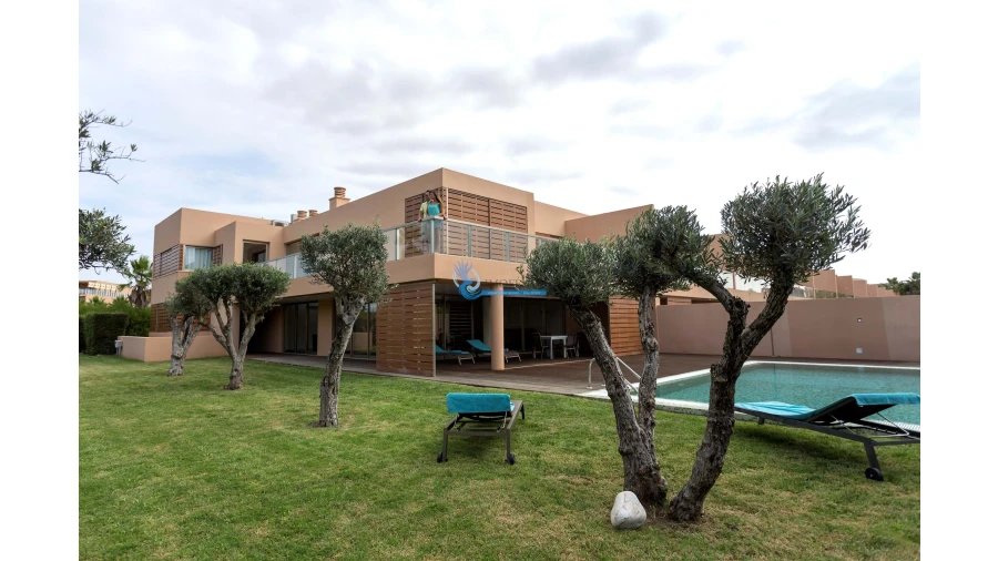 Moradia T4 para Venda em Guia