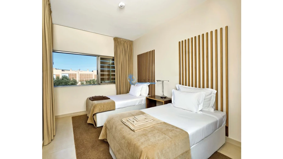 Moradia T4 para Venda em Guia Foto 10