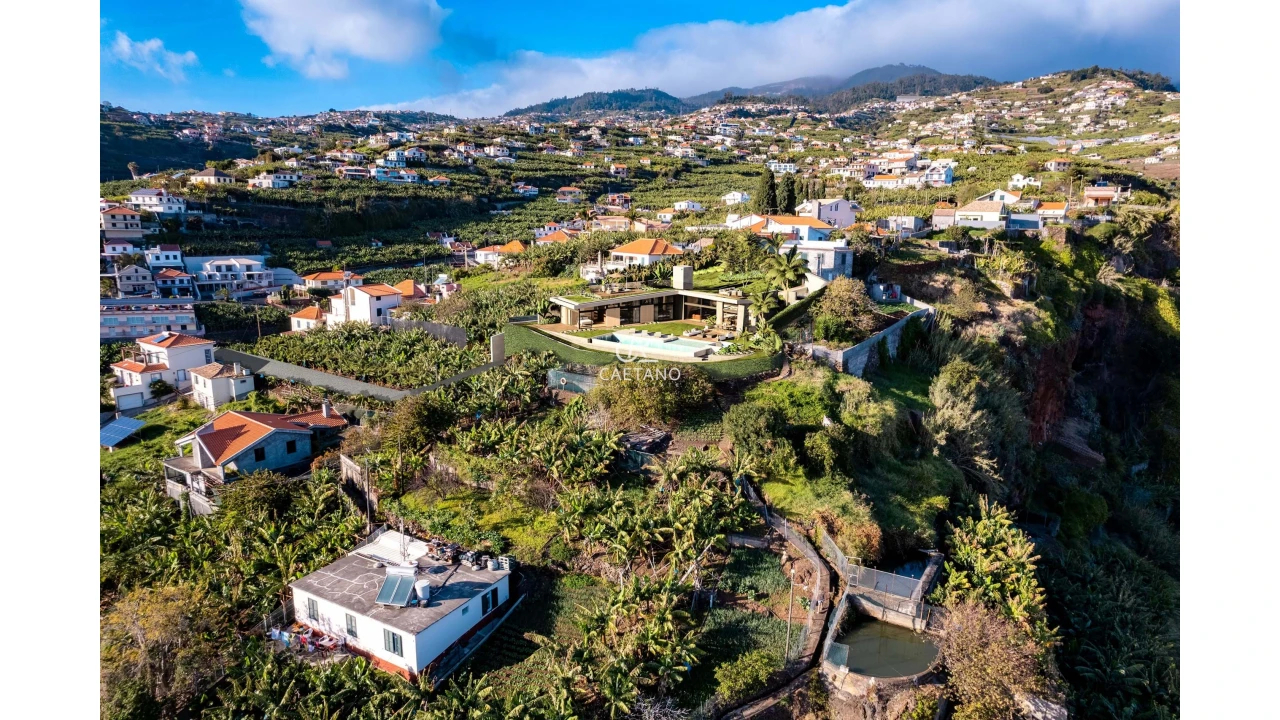 Moradia T3 para Venda em Ponta do Sol Foto 8