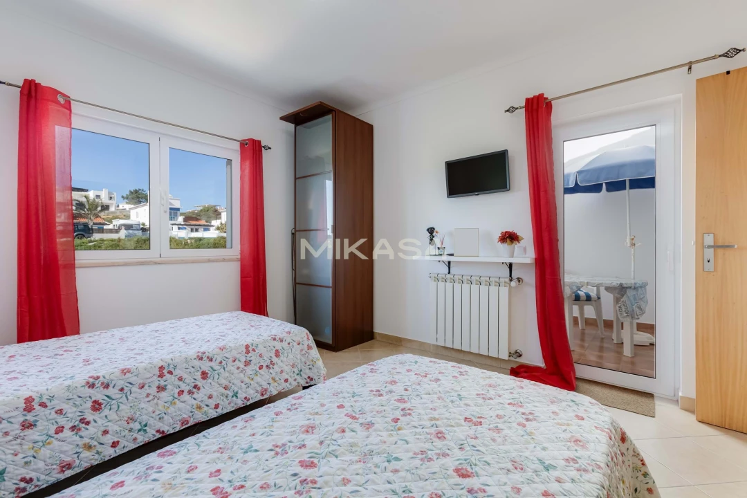 Moradia T3 para Venda em Aljezur Foto 4
