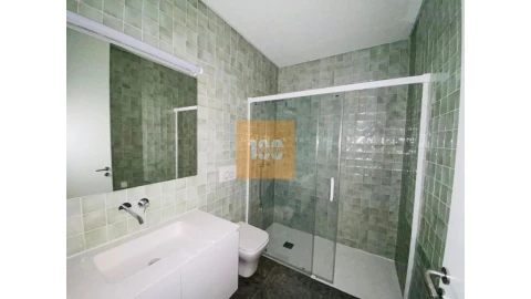 Apartamento T1 para Venda em Cedofeita, Santo Ildefonso, Sé, Miragaia, São Nicolau e Vitória