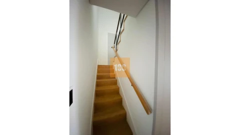 Apartamento T2 para Venda em Cedofeita, Santo Ildefonso, Sé, Miragaia, São Nicolau e Vitória