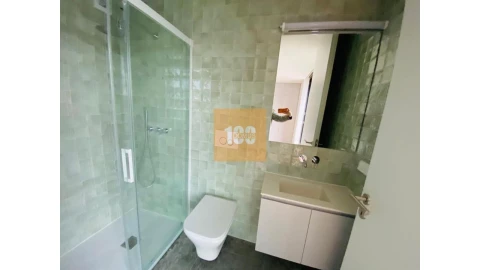 Apartamento T2 para Venda em Cedofeita, Santo Ildefonso, Sé, Miragaia, São Nicolau e Vitória