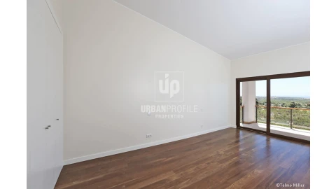 Moradia T4 para Venda em Alcabideche