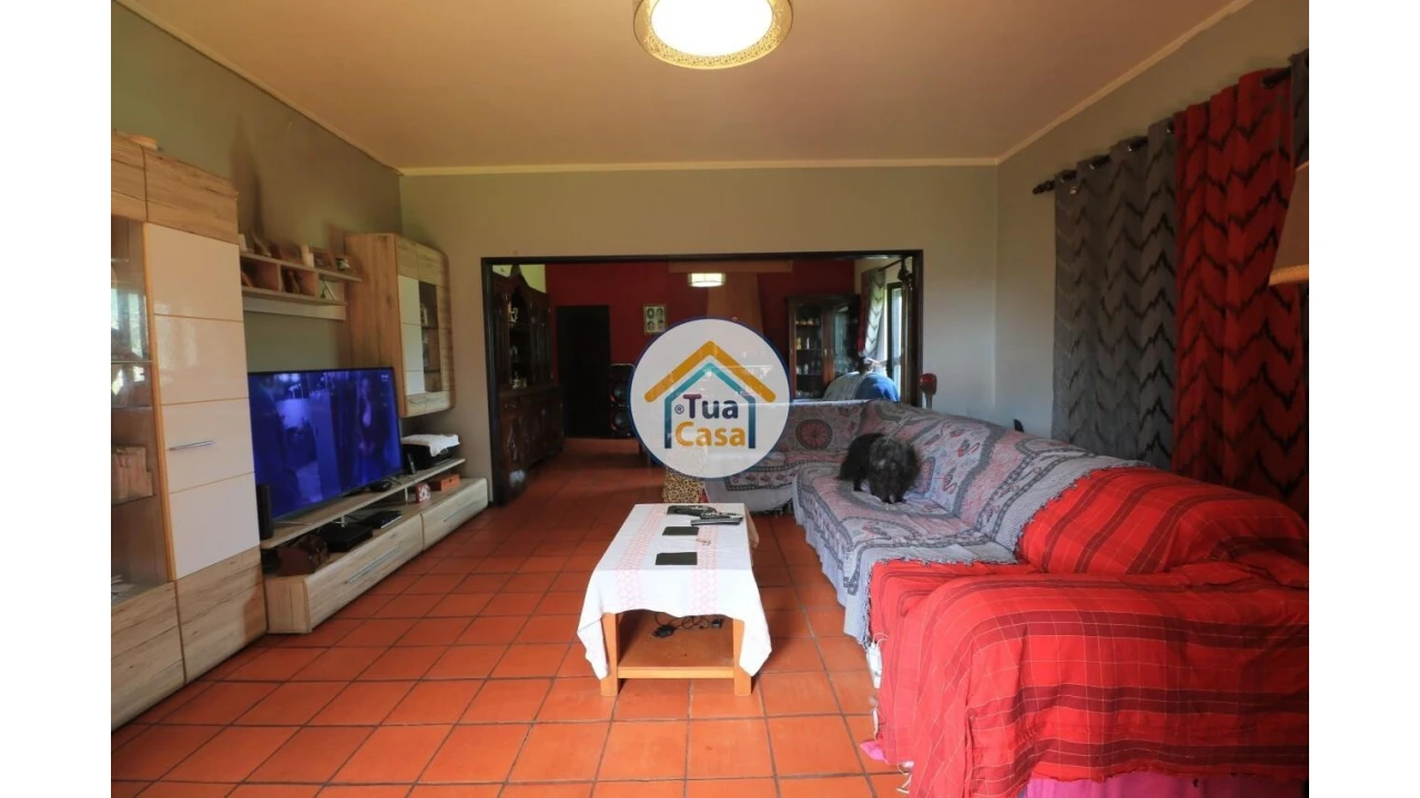 Moradia T5 para Venda em Arazede Foto 5