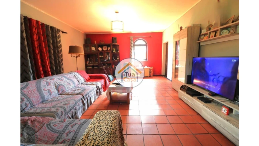 Moradia T5 para Venda em Arazede Foto 4