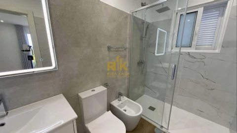 Moradia T3 para Venda em Funchal (São Pedro)