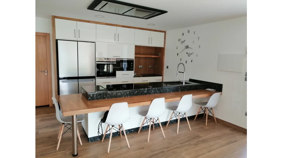 Moradia T4 para Venda em Mazedo e Cortes Foto 1