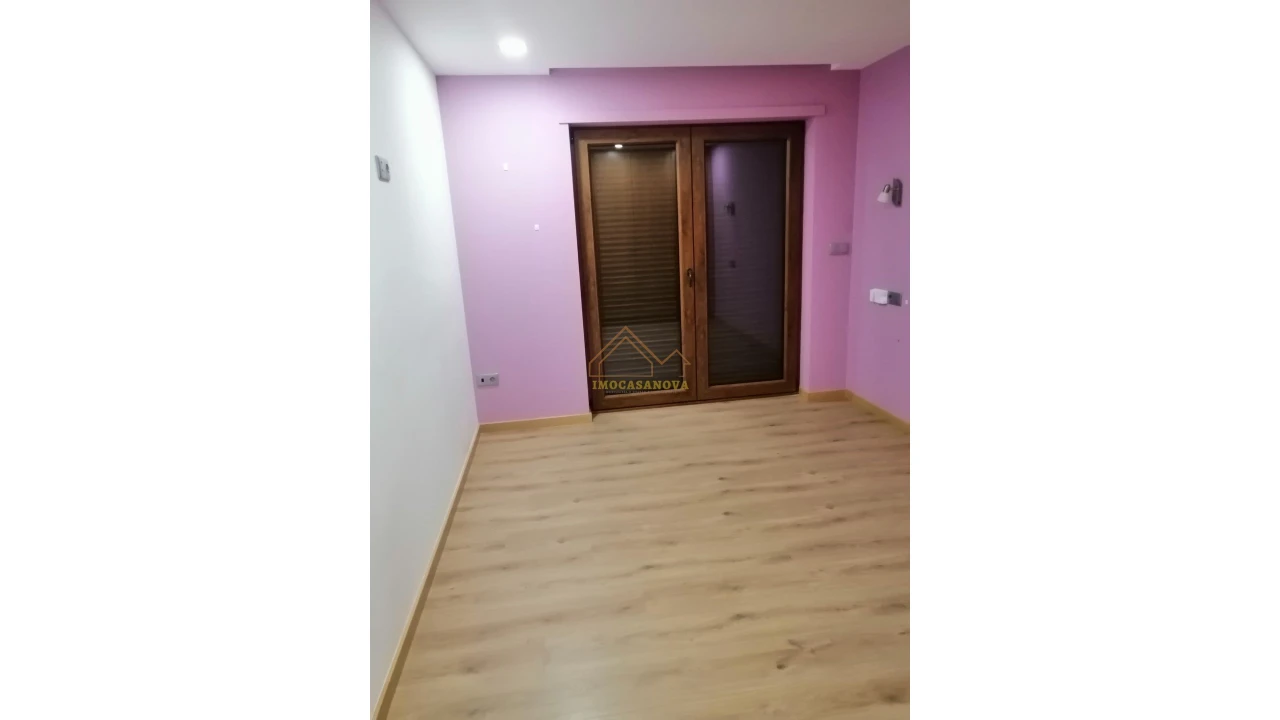 Moradia T4 para Venda em Mazedo e Cortes Foto 4