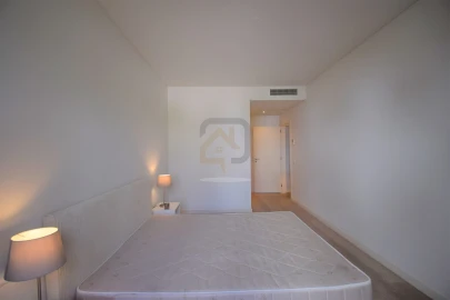 Apartamento T1 para Arrendamento em Misericórdia