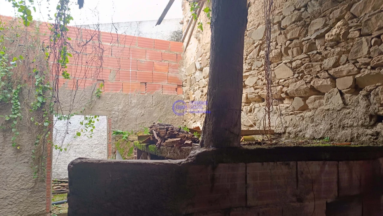 Moradia T3 para Venda em Entradas Foto 10