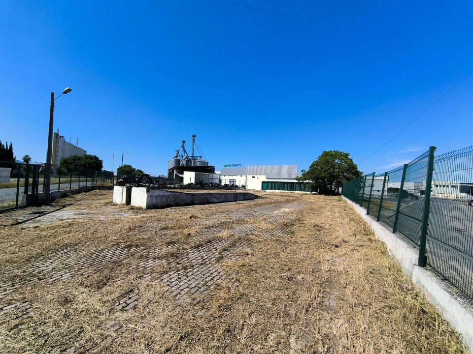 Armazém para Venda em Ferreira do Alentejo e Canhestros Foto 4