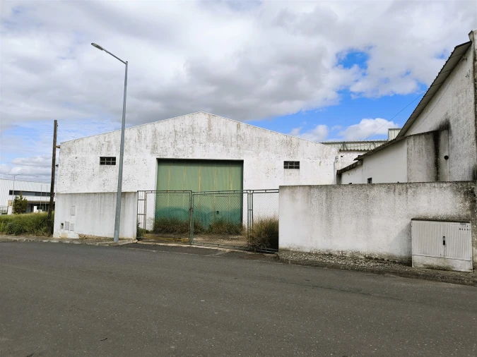 Armazém para Venda em Ferreira do Alentejo e Canhestros Foto 3