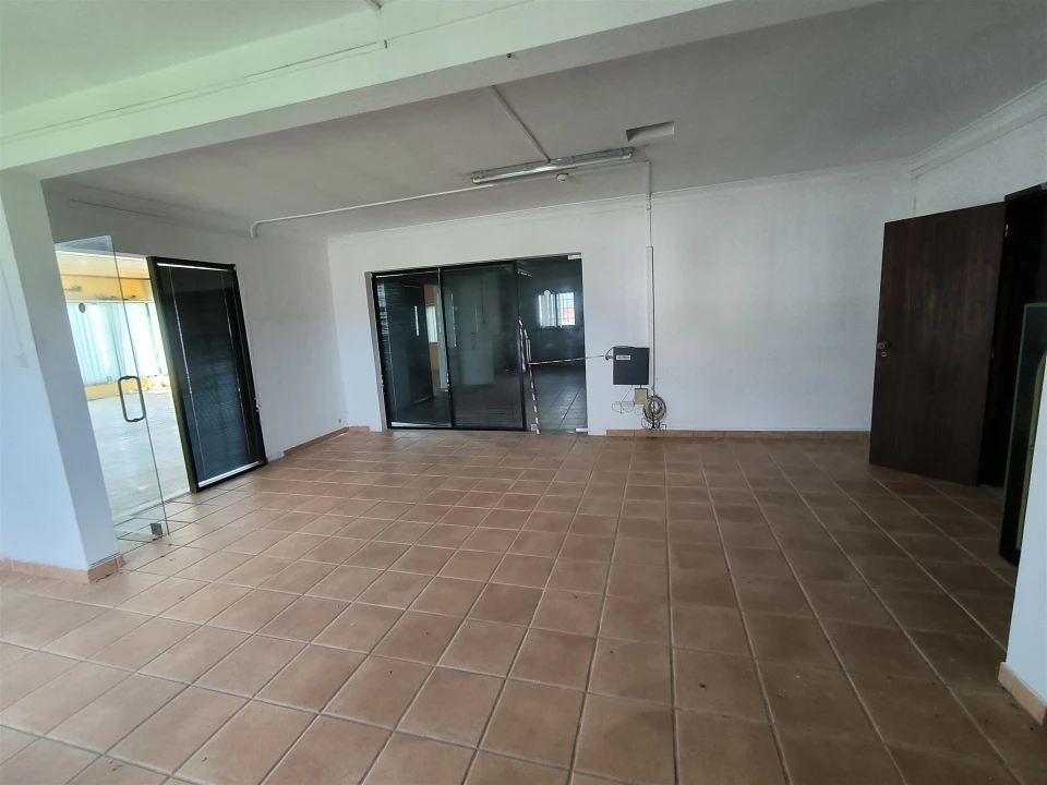 Armazém para Venda em Ferreira do Alentejo e Canhestros Foto 15