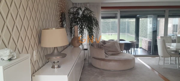 Moradia T4 para Venda em Gulpilhares e Valadares