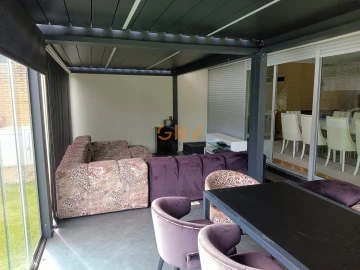 Moradia T4 para Venda em Gulpilhares e Valadares