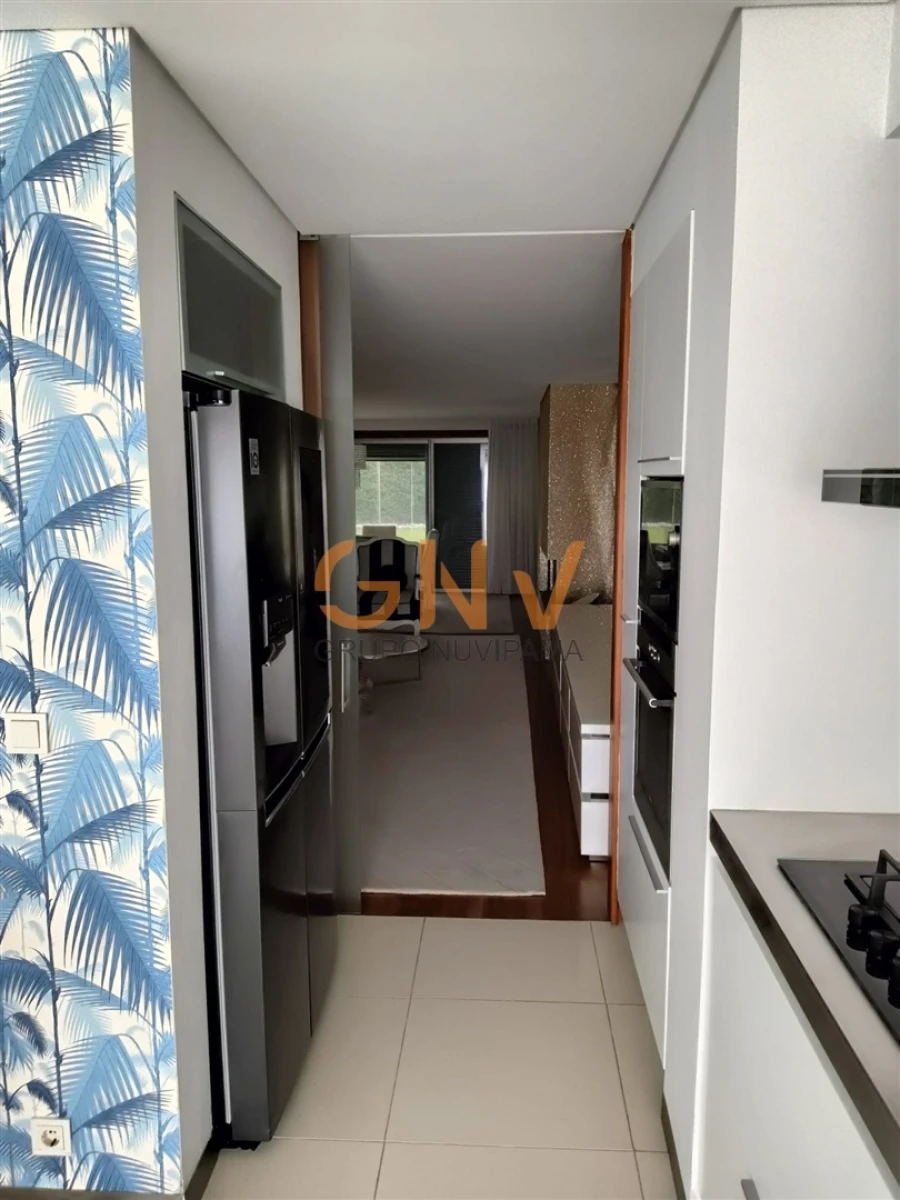 Moradia T4 para Venda em Gulpilhares e Valadares Foto 5