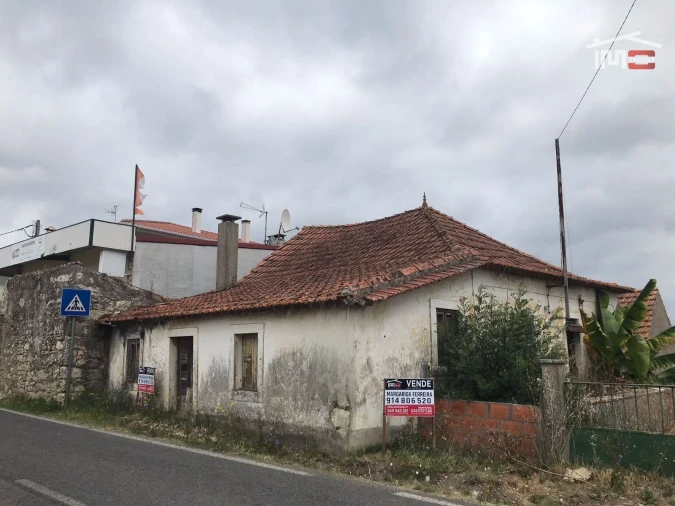 Moradia T3 para Venda em Atouguia Foto 19