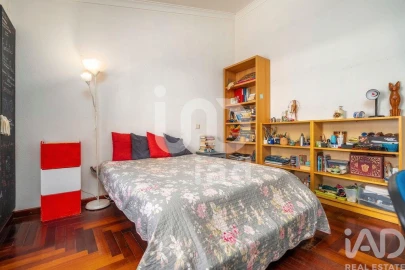 Moradia T4 para Venda em Vila Real de Santo Antonio