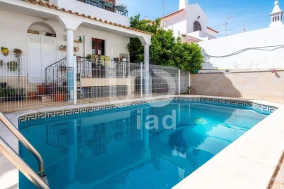 Moradia T4 para Venda em Vila Real de Santo Antonio