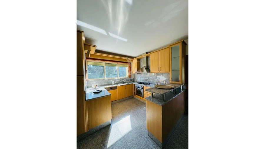 Moradia T4 para Venda em Sande Vila Nova e Sande São Clemente Foto 14