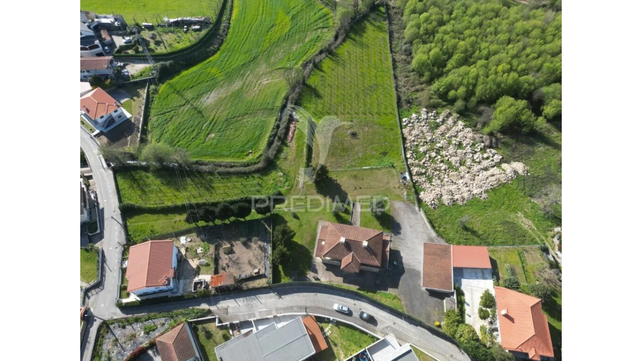 Moradia T4 para Venda em Sande Vila Nova e Sande São Clemente Foto 3