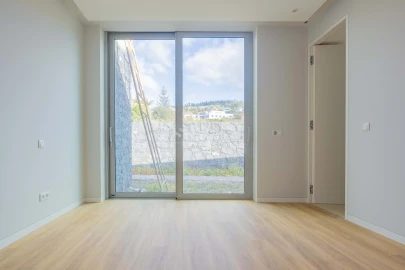 Moradia T4 para Venda em Estreito da Calheta