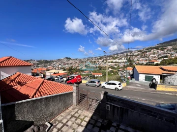 Moradia T5 para Venda em São Roque