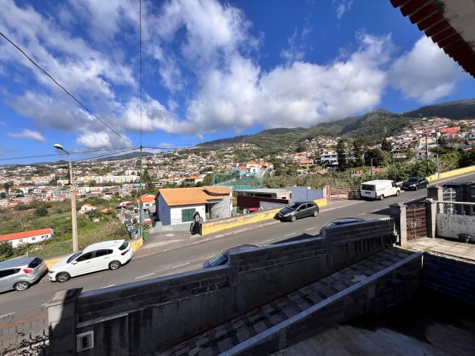 Moradia T5 para Venda em São Roque Foto 19