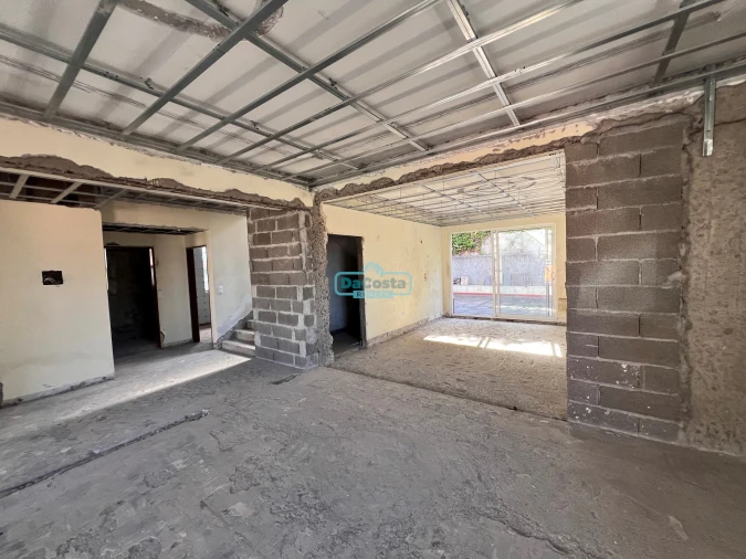 Moradia T5 para Venda em São Roque Foto 31