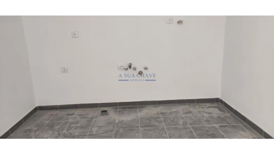 Moradia T4 para Venda em Seixal Foto 34