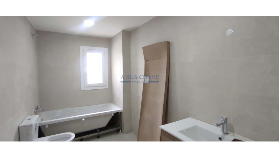 Moradia T4 para Venda em Seixal Foto 25