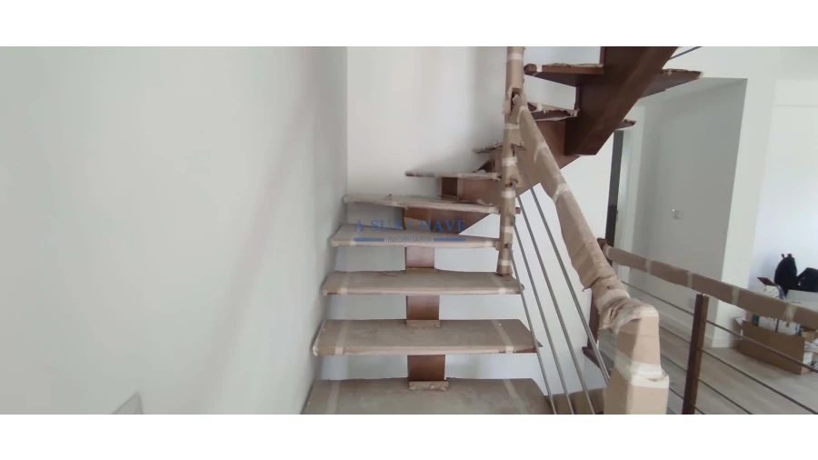 Moradia T4 para Venda em Seixal Foto 15