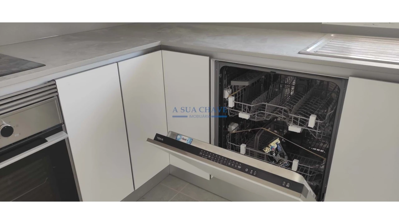 Moradia T4 para Venda em Seixal Foto 13