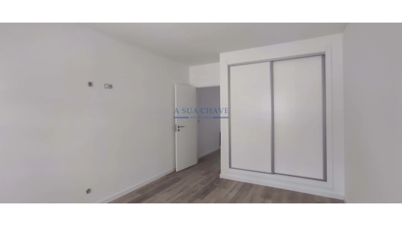 Moradia T4 para Venda em Seixal Foto 20