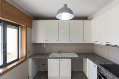 Apartamento T4 para Venda em Aldoar, Foz do Douro e Nevogilde