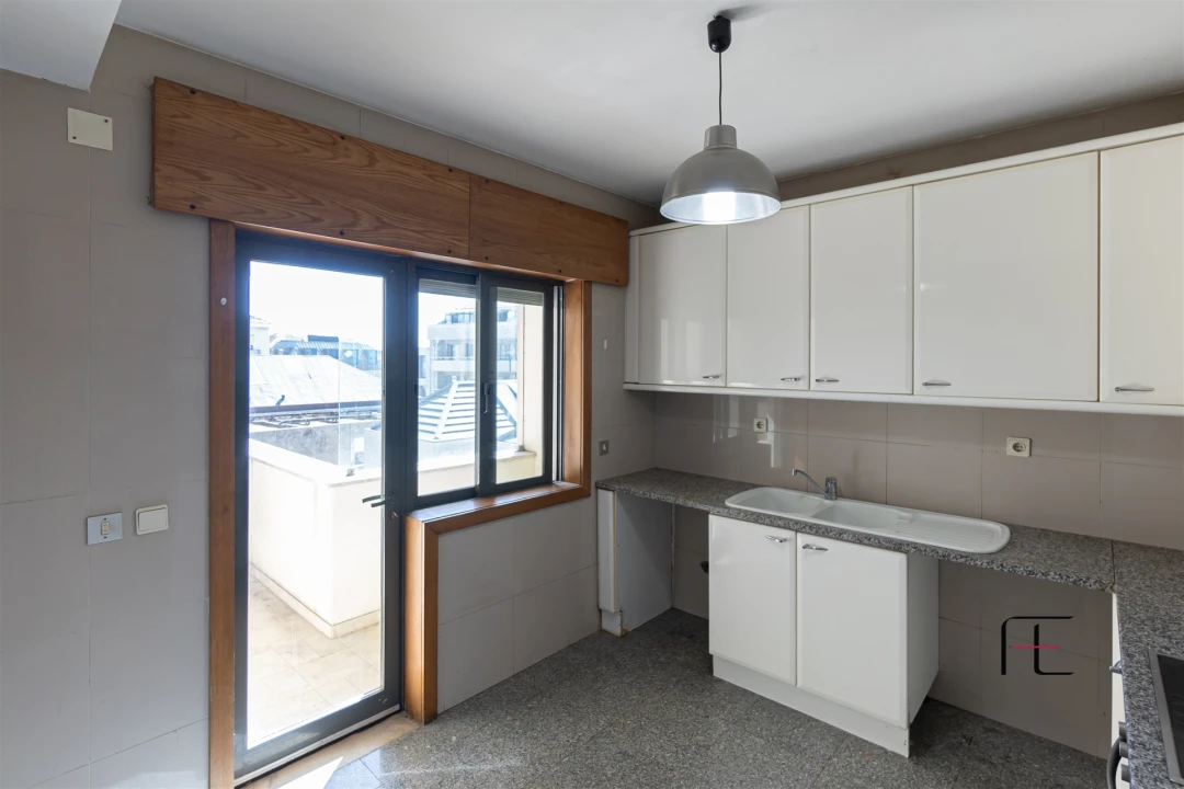 Apartamento T4 para Venda em Aldoar, Foz do Douro e Nevogilde Foto 11