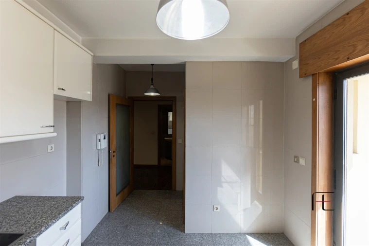Apartamento T4 para Venda em Aldoar, Foz do Douro e Nevogilde Foto 13